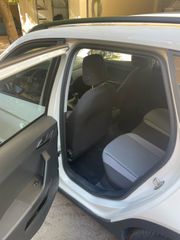 Seat Arona 2019 TGI-thumb-12