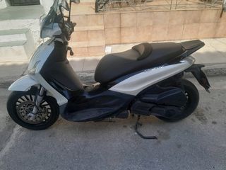 Piaggio Beverly 300i 2020-thumb-2