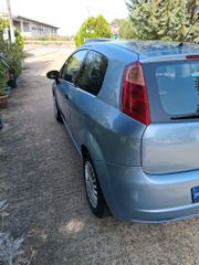 Fiat Grande Punto 2008-thumb-3