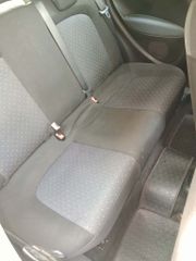 Fiat Grande Punto 2008-thumb-13