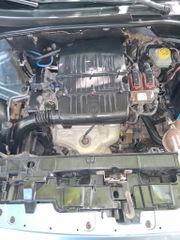 Fiat Grande Punto 2008-thumb-17
