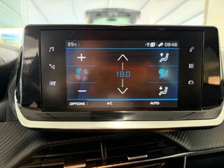 Peugeot 2008 2022 1.2 PURETECH 130HP STYLE NAVI CLIMA CAMERA-thumb-45