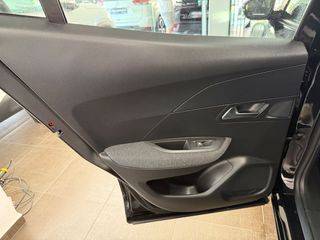 Peugeot 2008 2022 1.2 PURETECH 130HP STYLE NAVI CLIMA CAMERA-thumb-52