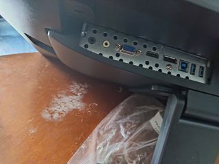 MONITON PC FHD-thumb-1