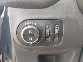 Opel Crossland X 2019-thumb-36