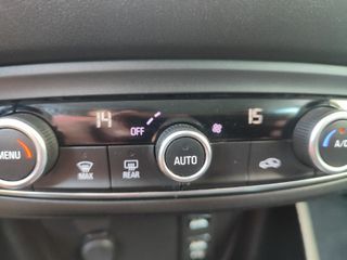 Opel Crossland X 2019-thumb-39