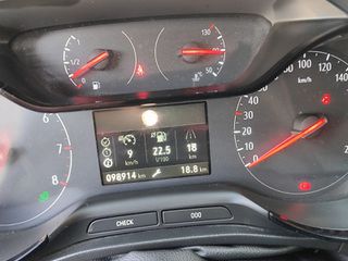 Opel Crossland X 2019-thumb-20