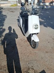 Roller / Scooter 2024 Ηλεκτρικό