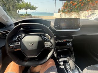 Peugeot 2008 2020 1.2  130 ALLURE EAT8 S&S-thumb-16