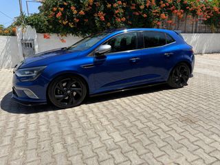 Renault Megane 2018 GT TURBO 1.6. 165HP FULL EXTRA 4CONTROL-thumb-3