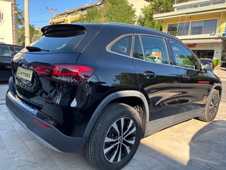 Mercedes-Benz GLA 200 2022 1 ΧΕΡΙ ΕΛΛΗΝΙΚΟ/ ΑΥΤΟΜΑΤΟ ΑΤΡΑΚΑΡΙΣΤΟ 48.000ΚΜ-thumb-4