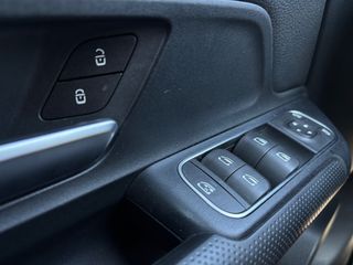Mercedes-Benz GLA 200 2022 1 ΧΕΡΙ ΕΛΛΗΝΙΚΟ/ ΑΥΤΟΜΑΤΟ ΑΤΡΑΚΑΡΙΣΤΟ 48.000ΚΜ-thumb-24