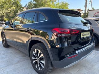 Mercedes-Benz GLA 200 2022 1 ΧΕΡΙ ΕΛΛΗΝΙΚΟ/ ΑΥΤΟΜΑΤΟ ΑΤΡΑΚΑΡΙΣΤΟ 48.000ΚΜ-thumb-2