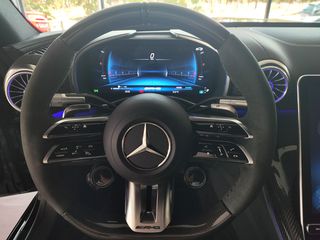Mercedes-Benz SL 43 AMG 2023-thumb-12