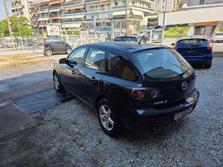 Mazda 3 2008-thumb-5