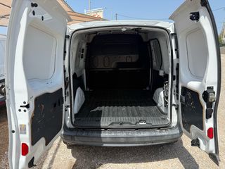 Renault Kangoo 2017-thumb-6