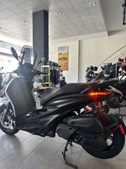 Piaggio Beverly 400 2024 HPE Sport-thumb-4