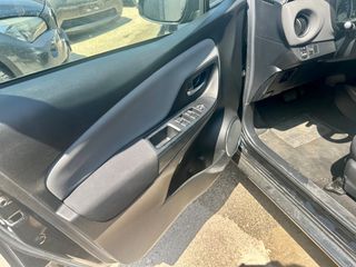 Toyota Yaris 2016 HYBRID AUTOMATIC NAVI CAMERA CLIMA ΥΔΡΑΥΛΙΚΟ ΤΙΜΟΝΙ-thumb-9