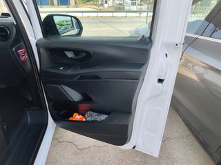 Κλούβα Mercedes-Benz 2022 vito 116 kompakt-thumb-25