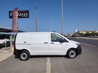 Κλούβα Mercedes-Benz 2022 vito 116 kompakt-thumb-2