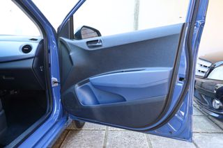 Hyundai i 10 2014 1.0 FIFA WORLD CUP EDITION,A/C,LED ΦΩΤΑ ΗΜΕΡΑΣ,ΠΡΟΒΟΛΕΙΣ+++-thumb-42