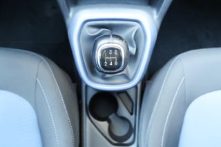 Hyundai i 10 2014 1.0 FIFA WORLD CUP EDITION,A/C,LED ΦΩΤΑ ΗΜΕΡΑΣ,ΠΡΟΒΟΛΕΙΣ+++-thumb-50