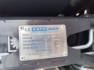 Φορτωτάκι Kato 2022 Taurus 500-thumb-15