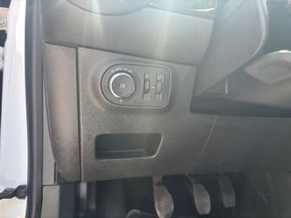 Opel Adam 2015 JAM 1.2-thumb-27
