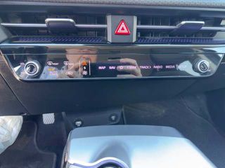 Kia EV6 2022 TITANIUM LONG RANGE AWD-thumb-15