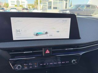 Kia EV6 2022 TITANIUM LONG RANGE AWD-thumb-10
