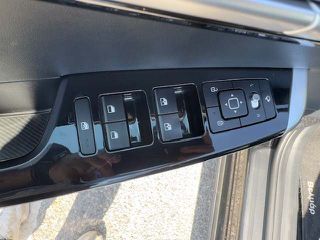 Kia EV6 2022 TITANIUM LONG RANGE AWD-thumb-17