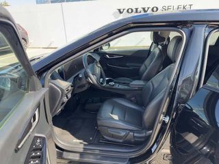 Kia EV6 2022 TITANIUM LONG RANGE AWD-thumb-7