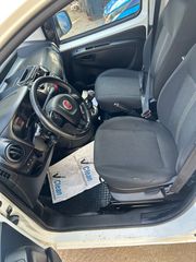 Fiat Fiorino 2017-thumb-3