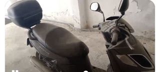 Aprilia 2005-thumb-3