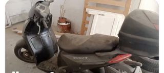 Aprilia 2005-thumb-6