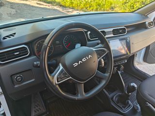 Dacia Duster 2024 1.5 DCI 115HP 4x4-thumb-3
