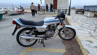 Honda CB 250 1982 N superdream-thumb-3