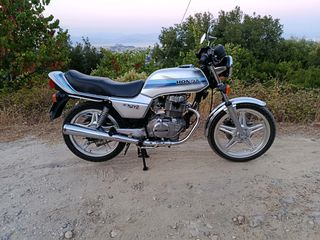 Honda CB 250 1982 N superdream-thumb-10
