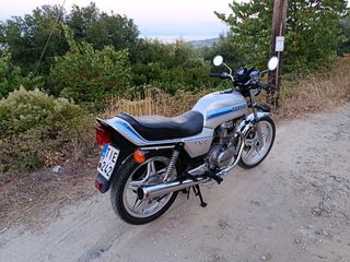 Honda CB 250 1982 N superdream-thumb-14