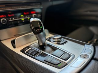 Bmw 740 2010 740D EURO-5 DIESEL-thumb-20