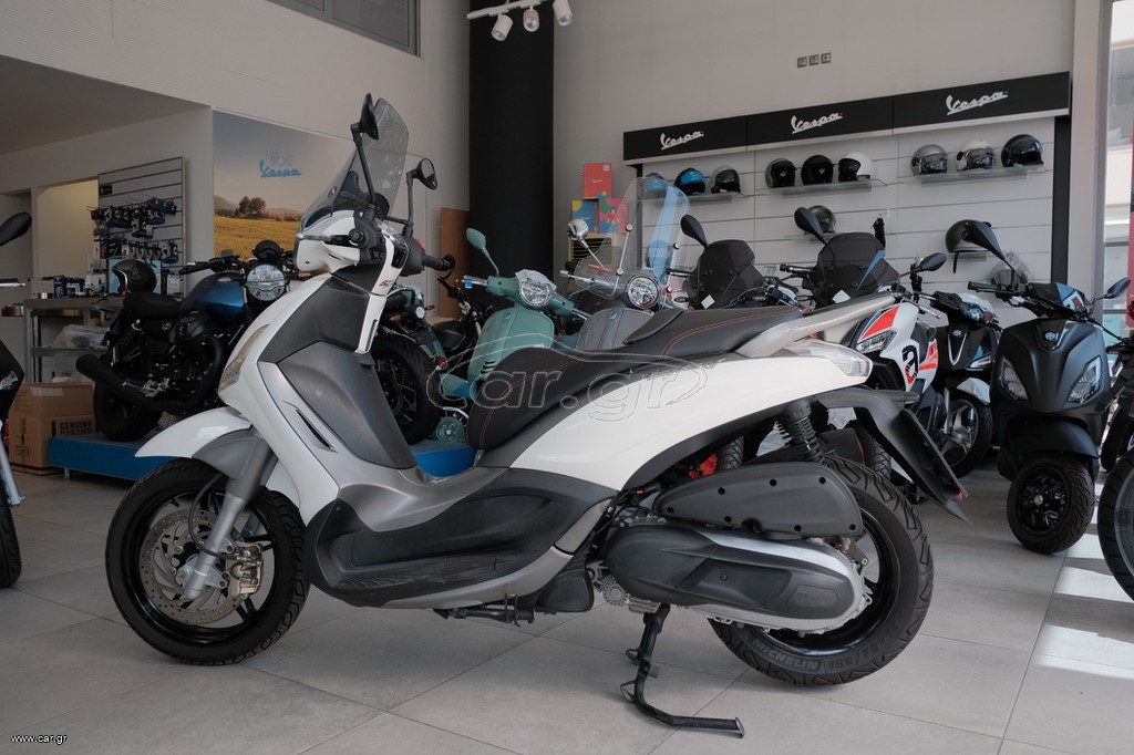 Piaggio Beverly 350 2013 BEVERLY 350