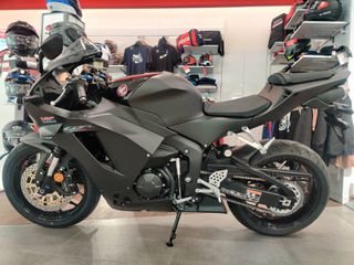 Honda CBR 600RR 2026 CBR 600 RR-thumb-1
