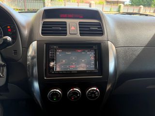 Suzuki SX4 2009 GLX 4X4-thumb-21