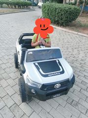 Ηλεκτρικό αυτοκίνητα Toyota Hilux