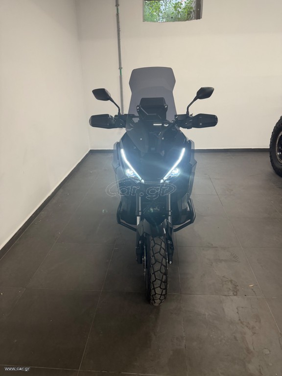 Honda X-ADV 2026 X-ADV 750 DCT ABS