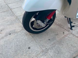 Vespa GTS Super 300 2022 Super-thumb-7
