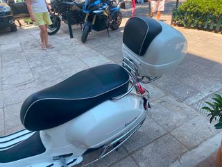 Vespa GTS Super 300 2022 Super-thumb-11