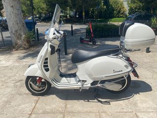 Vespa GTS Super 300 2022 Super-thumb-13