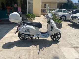 Vespa GTS Super 300 2022 Super-thumb-15