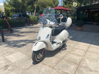 Vespa GTS Super 300 2022 Super-thumb-18